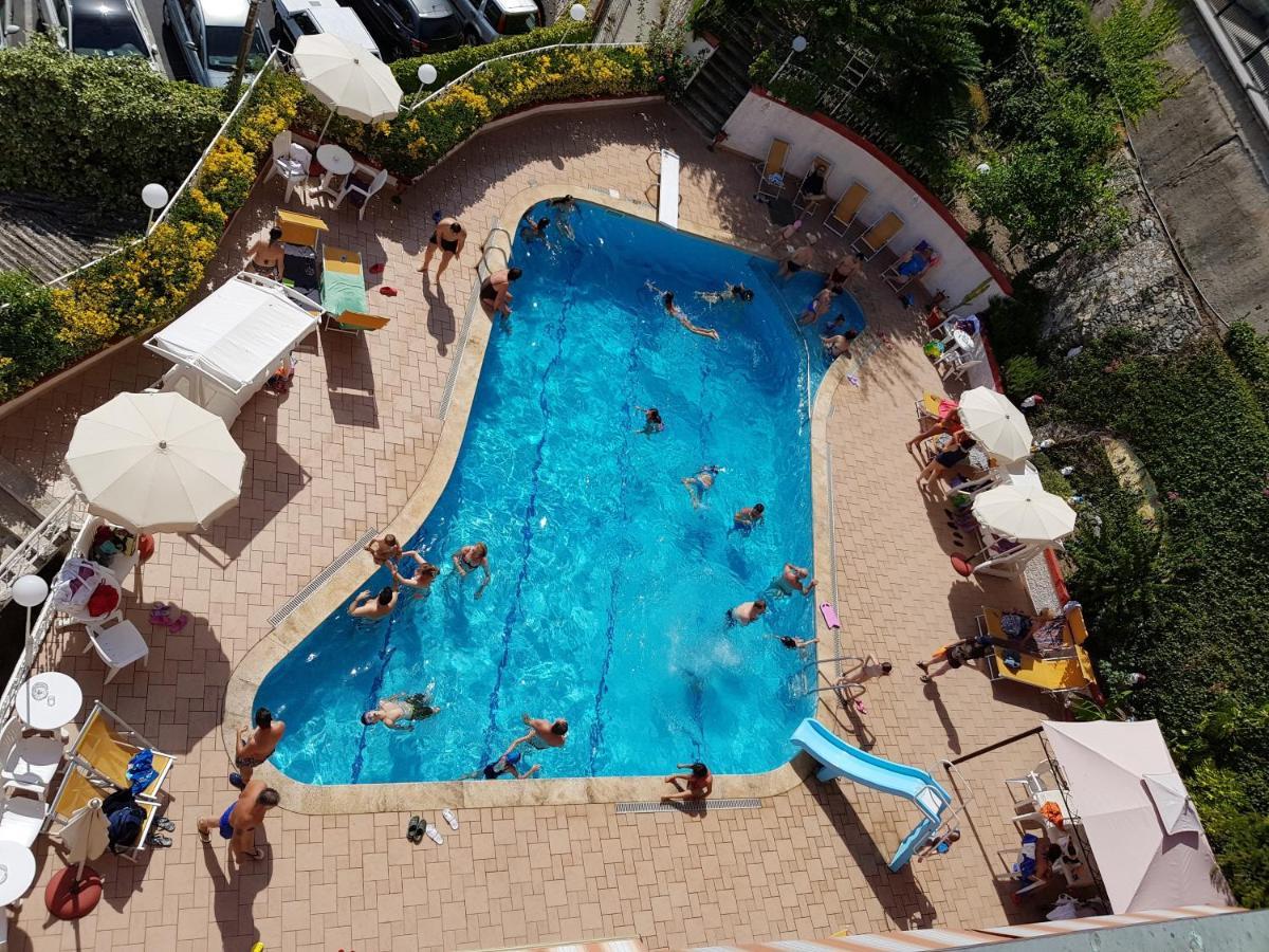 פינאלה ליגורה Residence Olivotti מראה חיצוני תמונה